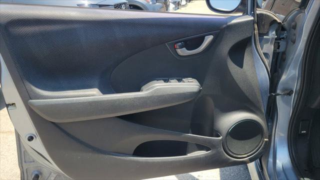 Used 2011 Honda Fit Sport image 17