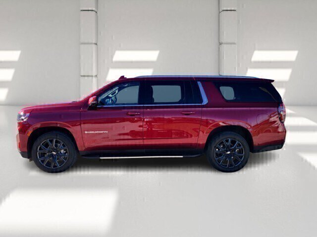 Used 2021 Chevrolet Suburban LT w/ LT Signature Package RWD image 27