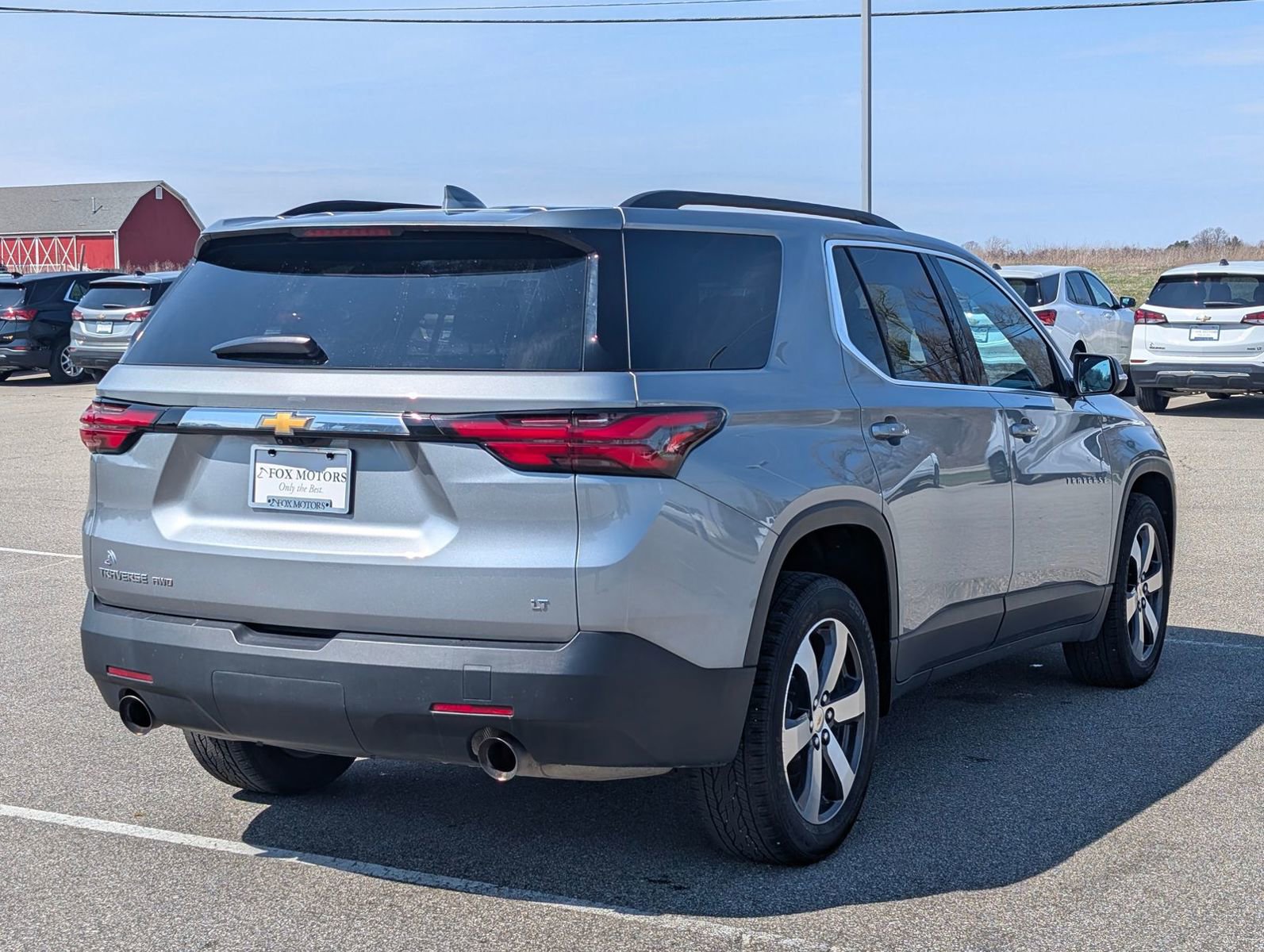 Used 2023 Chevrolet Traverse LT w/ LT Premium Package image 4
