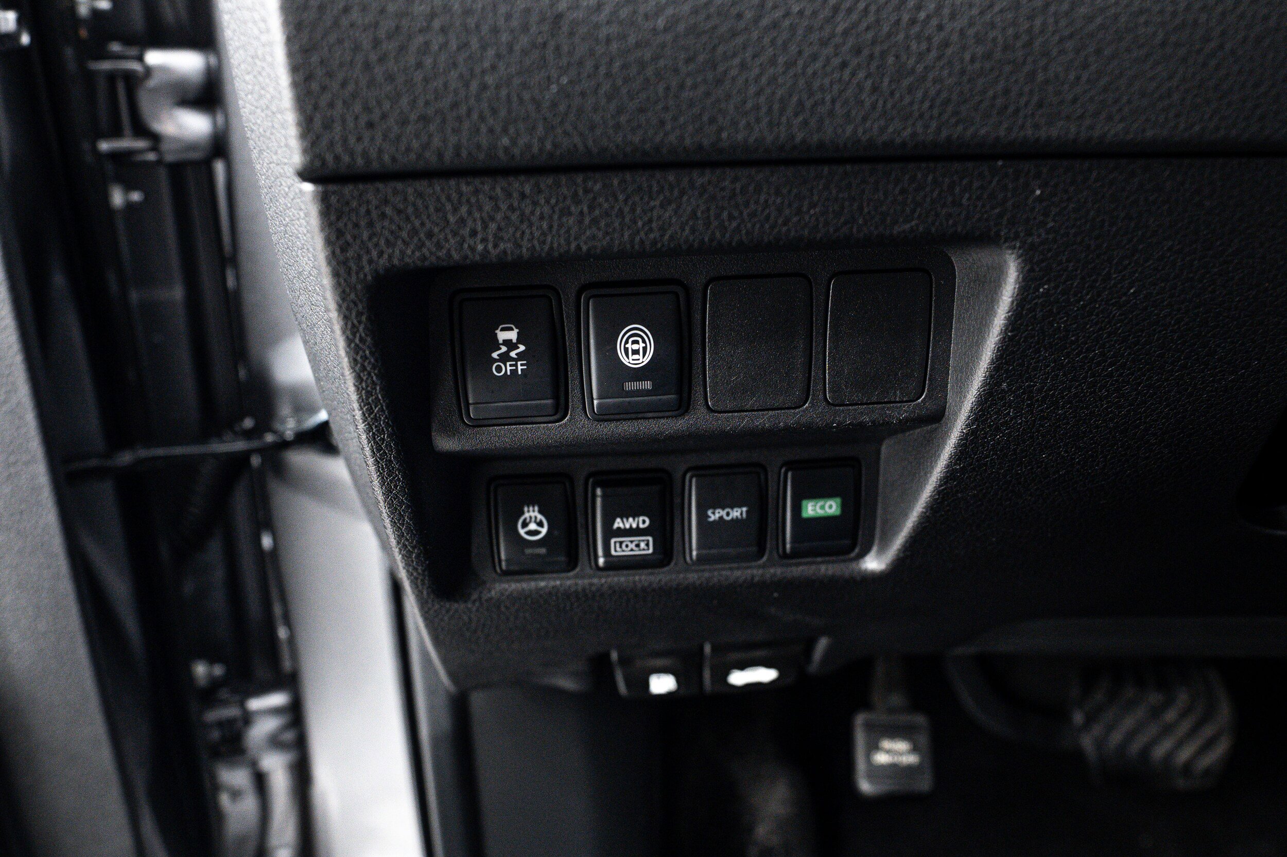 Used 2020 Nissan Rogue Sport SV w/ All-Weather Package image 15