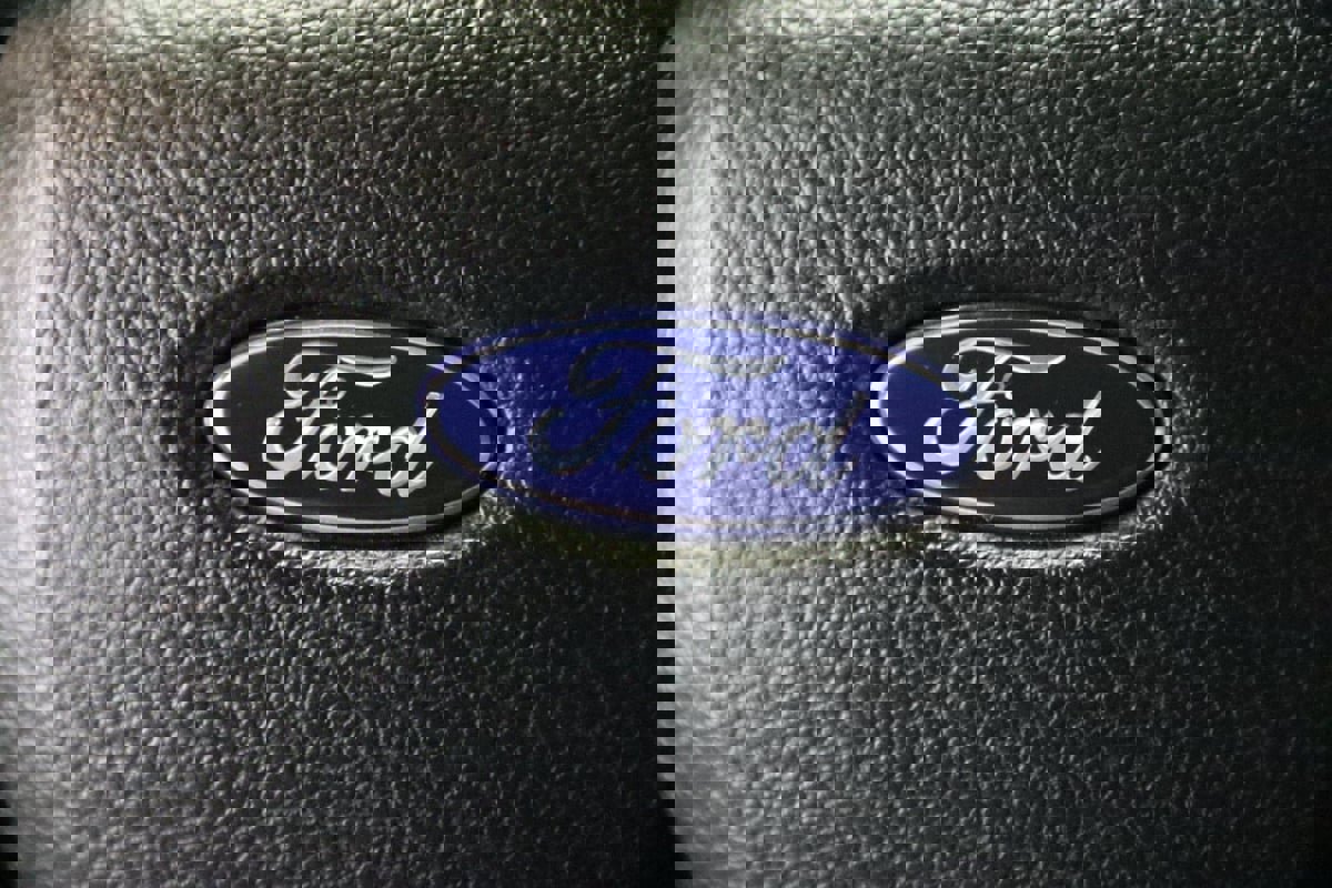 Used 2020 Ford F150 Raptor w/ Equipment Group 802A Luxury image 50