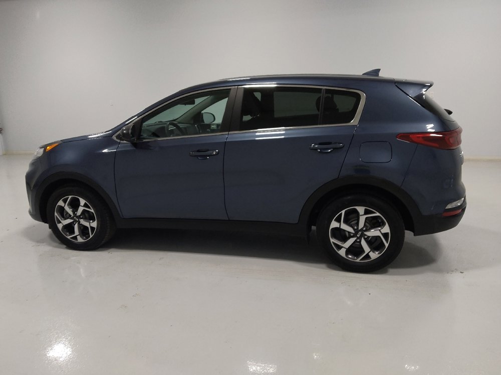 Used 2022 Kia Sportage LX image 3