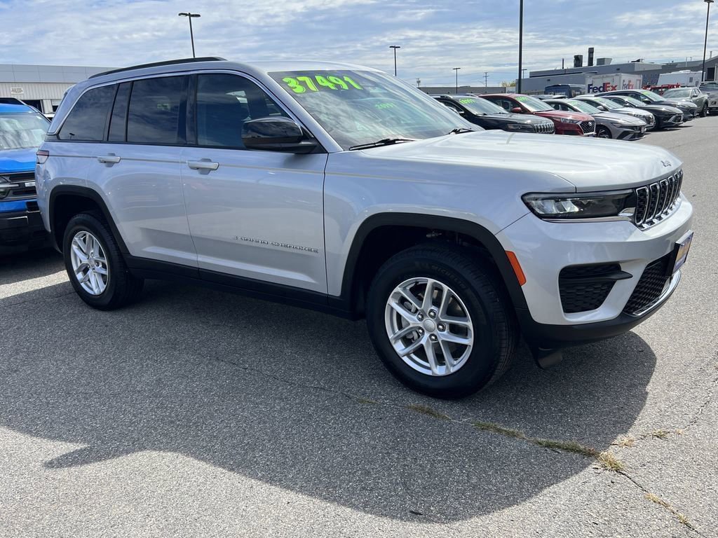 Used 2025 Jeep Grand Cherokee Laredo X w/ Luxury Tech Group I
