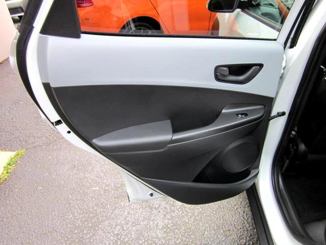 Used 2018 Hyundai Kona SEL image 28