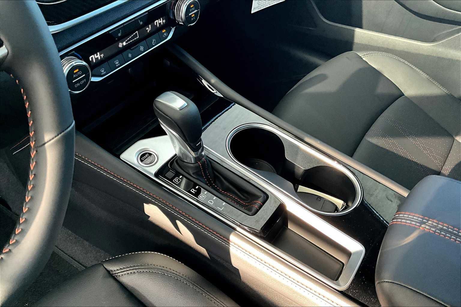 New 2025 Nissan Altima 2.5 SR w/ SR Premium Package image 11