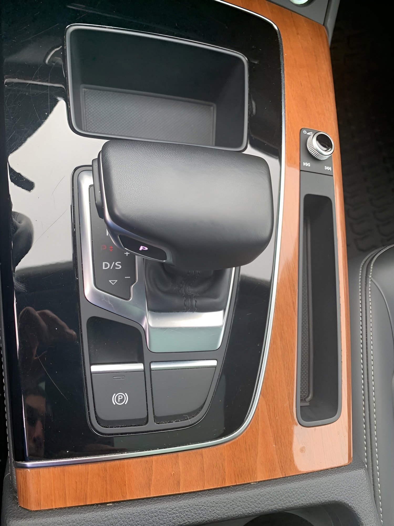 Used 2023 Audi Q5 2.0T Premium Plus AWD/4WD image 16