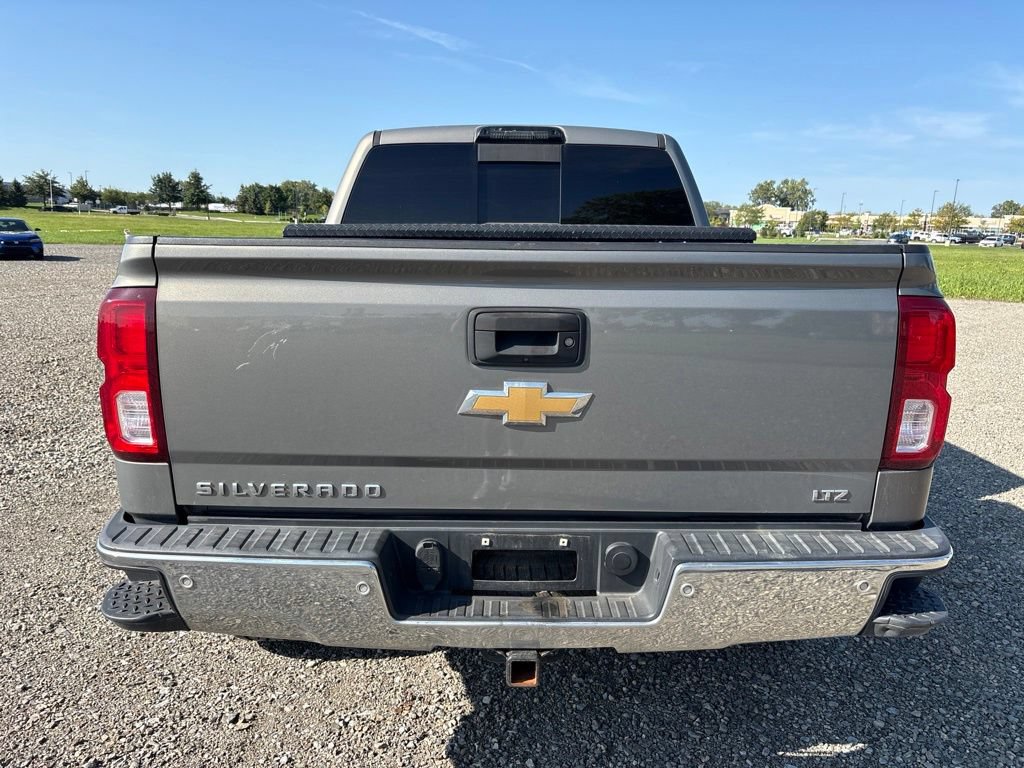 Used 2017 Chevrolet Silverado 1500 LTZ w/ Sport Package AWD/4WD image 9