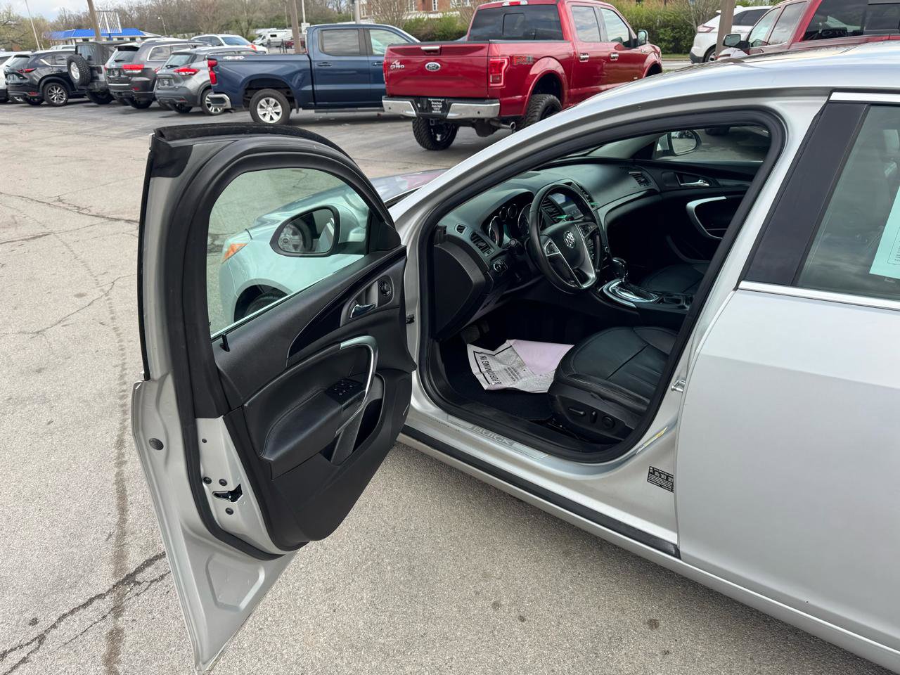 Used 2011 Buick Regal CXL w/ RL5 Preferred Equipment Group image 15