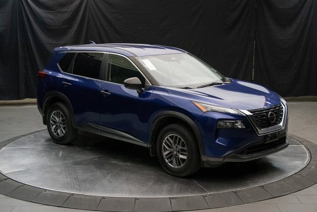 Used 2021 Nissan Rogue S image 2