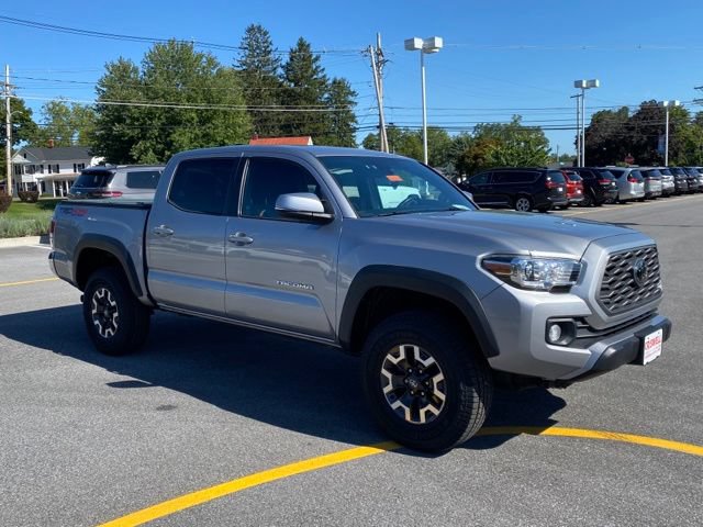 Used 2021 Toyota Tacoma TRD Off-Road AWD/4WD image 7