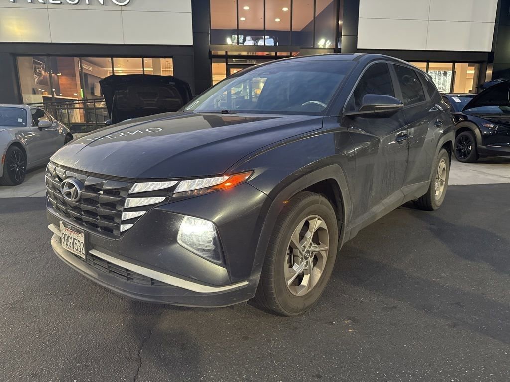Used 2022 Hyundai Tucson SE image 4