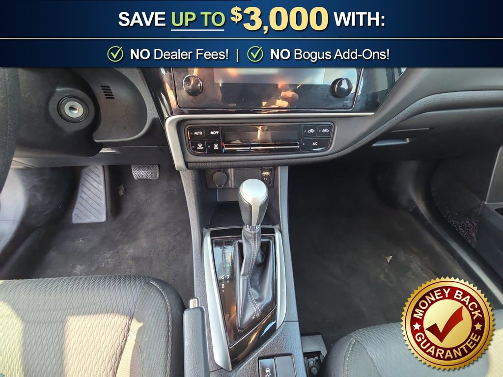 Used 2017 Toyota Corolla LE FWD image 20