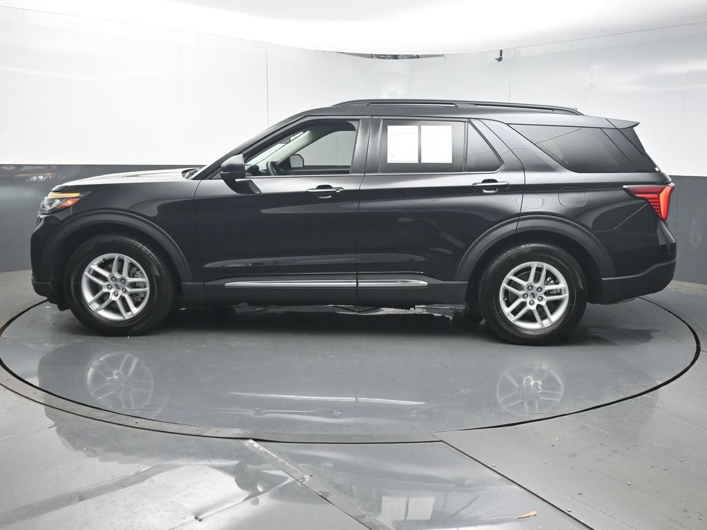 Used 2025 Ford Explorer Active RWD image 5
