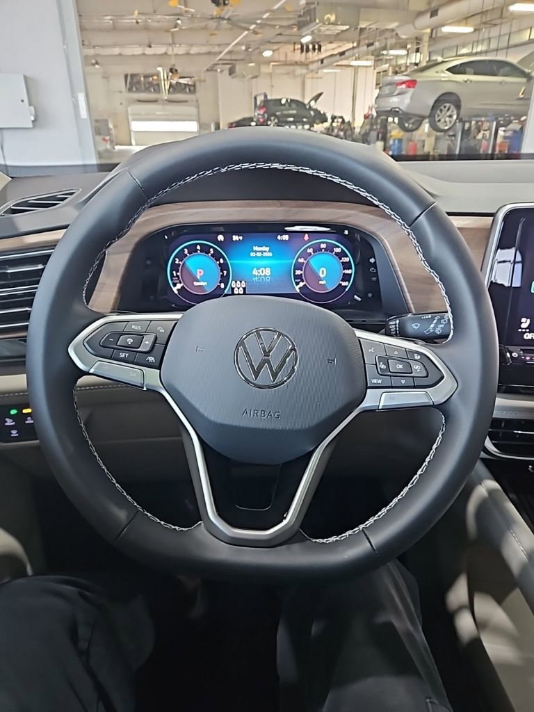 New 2026 Volkswagen Atlas SE image 38