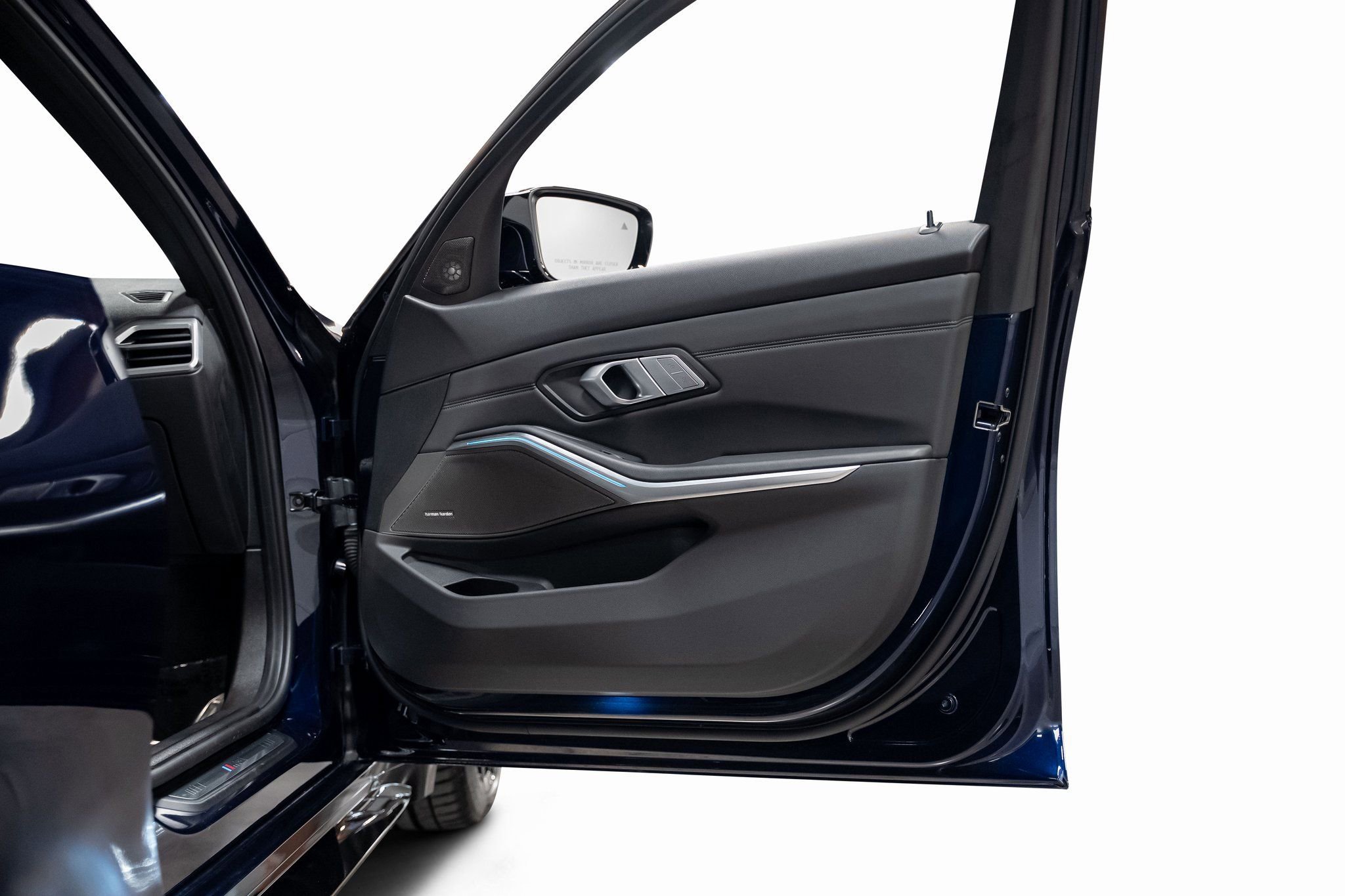 Used 2025 BMW M3 Competition w/ Executive Package image 57