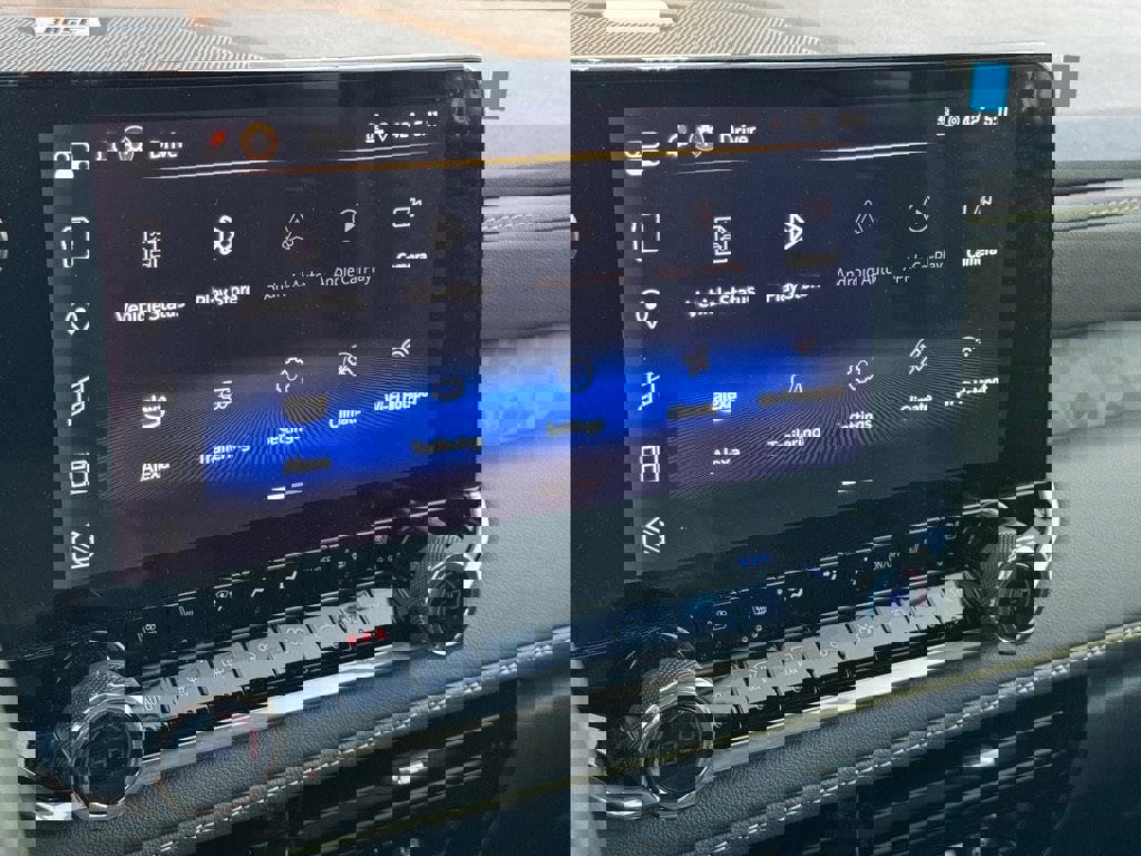 Used 2025 Chevrolet Colorado ZR2 w/ Midnight Edition image 21