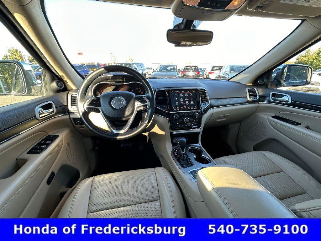 Used 2020 Jeep Grand Cherokee Limited w/ Luxury Group II image 46