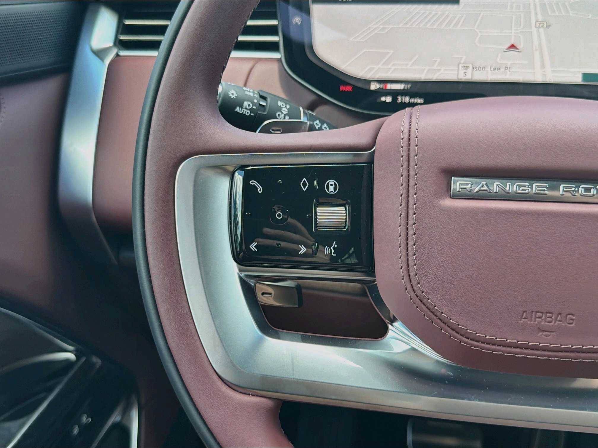 New 2026 Land Rover Range Rover SE AWD/4WD image 39