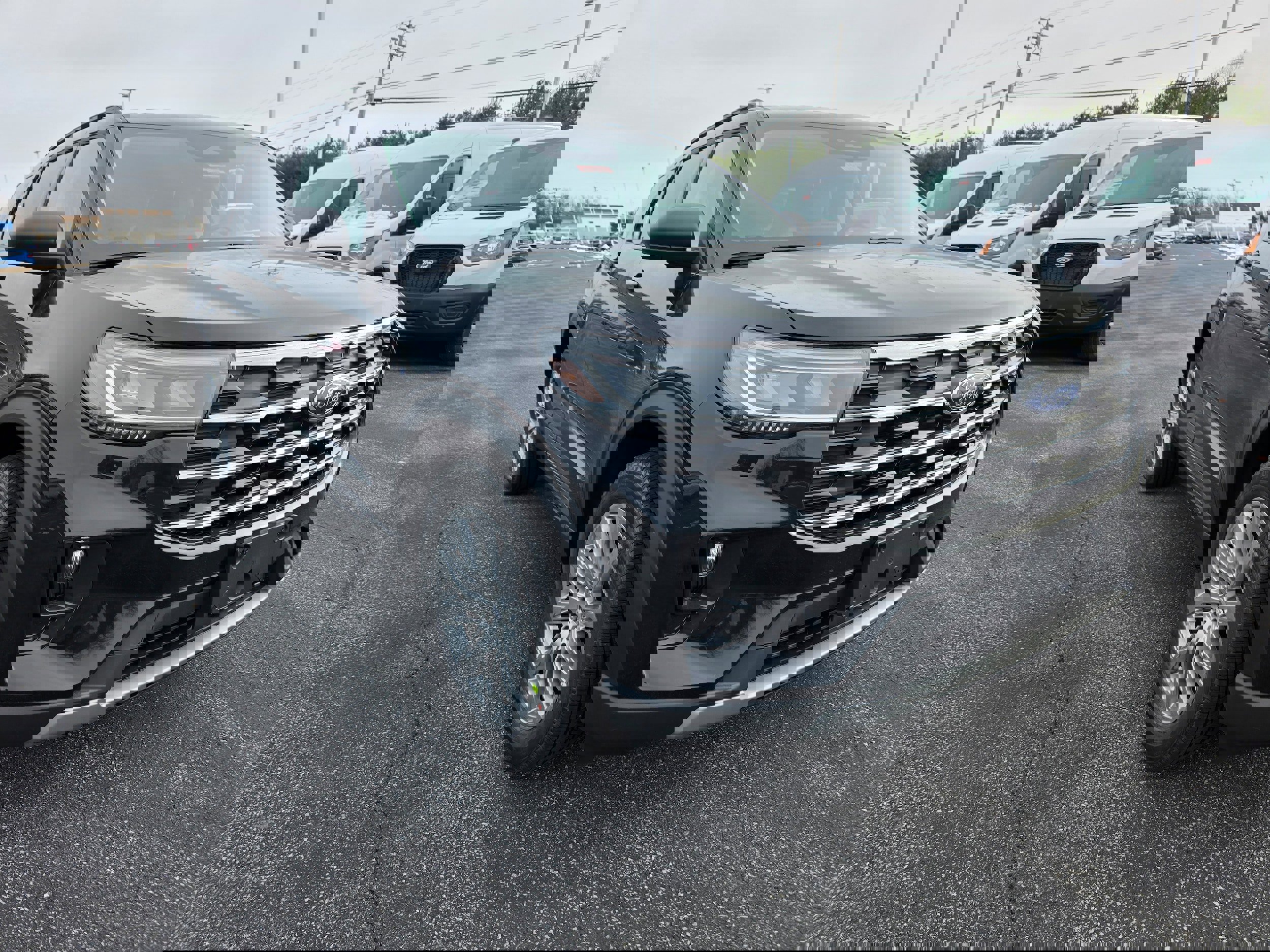 New 2026 Ford Explorer Active w/ Active Comfort Package image 7