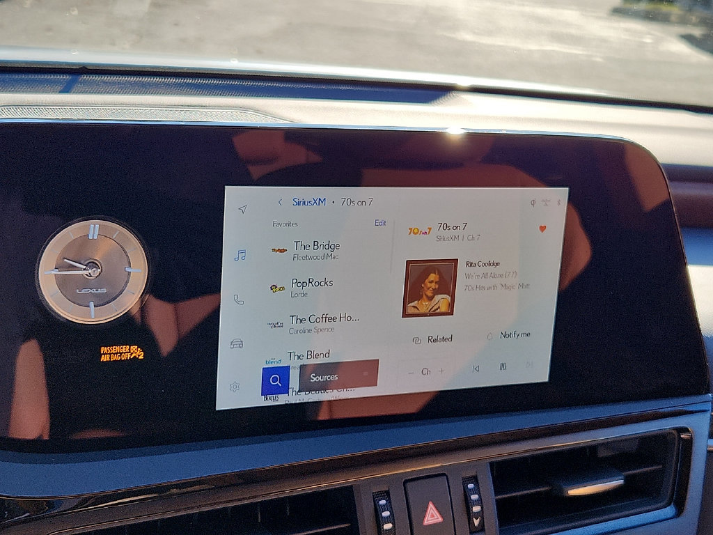 Used 2024 Lexus ES 350 w/ Premium Package FWD image 17