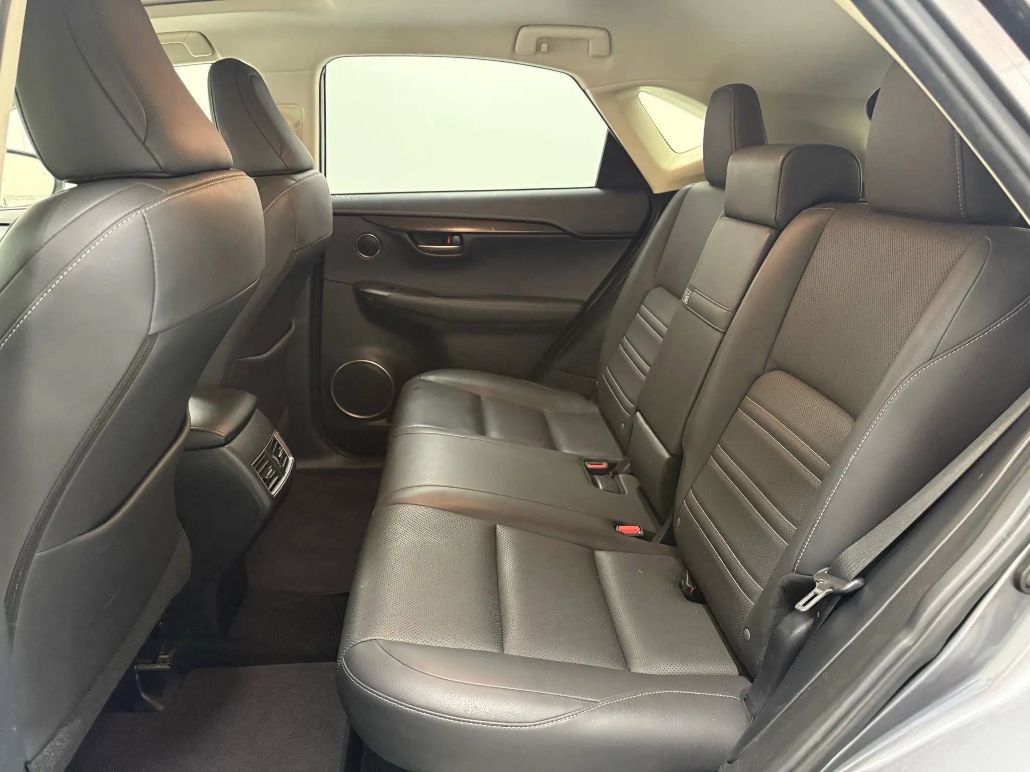 Used 2017 Lexus NX 200t FWD w/ Premium Package image 36