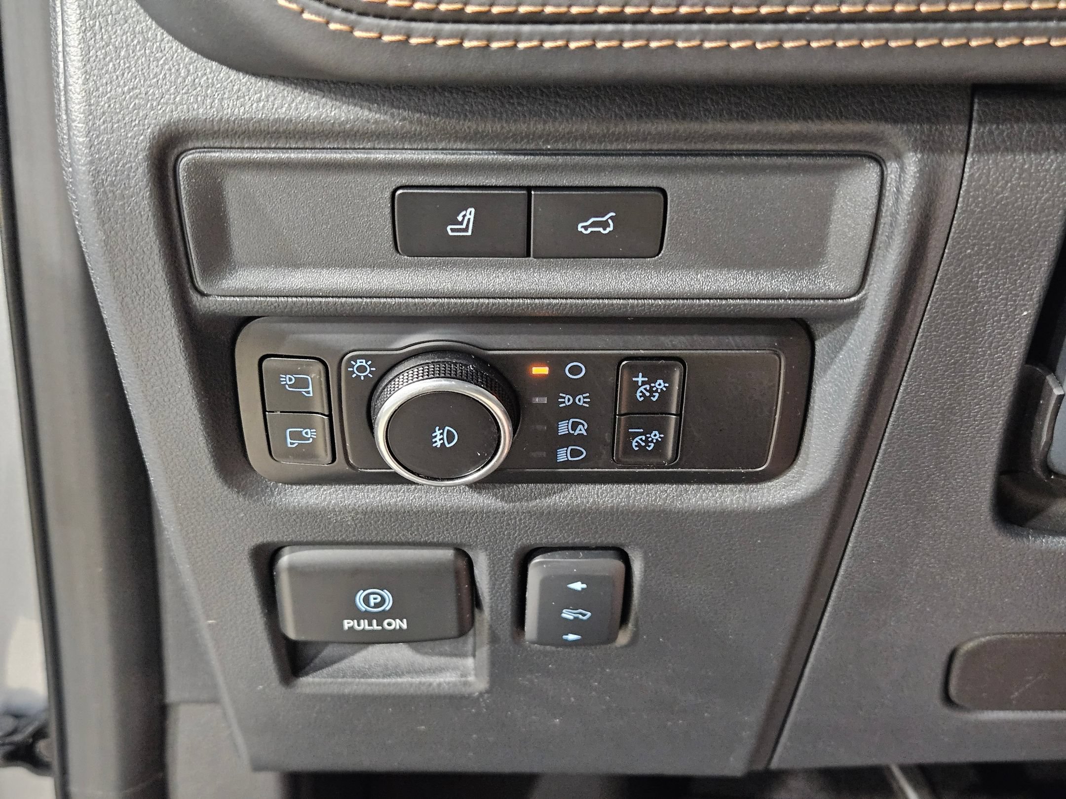 Used 2023 Ford Expedition Max Platinum AWD/4WD image 26