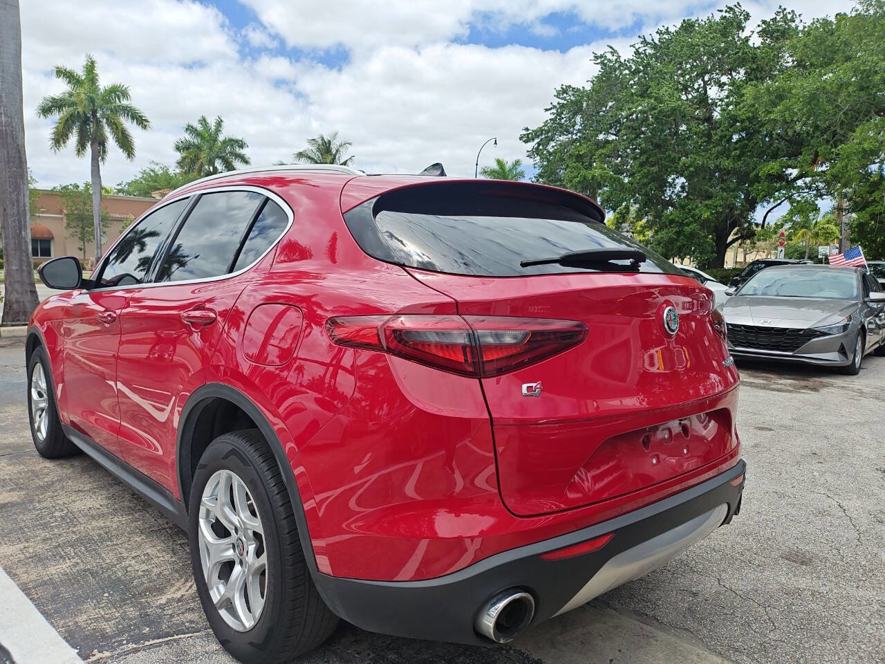 Used 2021 Alfa Romeo Stelvio Sprint w/ Sun & Sound Package AWD/4WD image 8