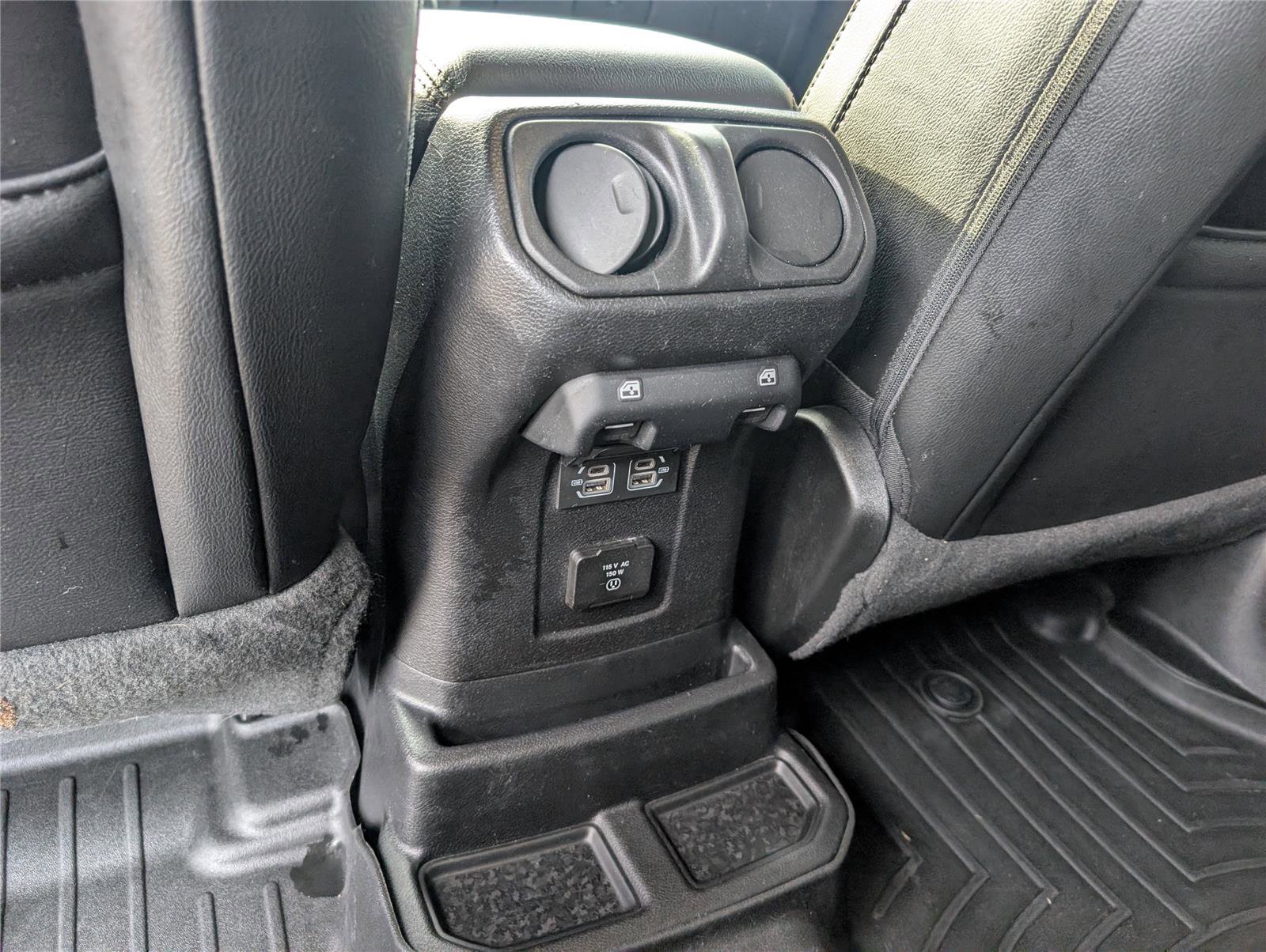 Used 2021 Jeep Wrangler Unlimited Sahara image 31