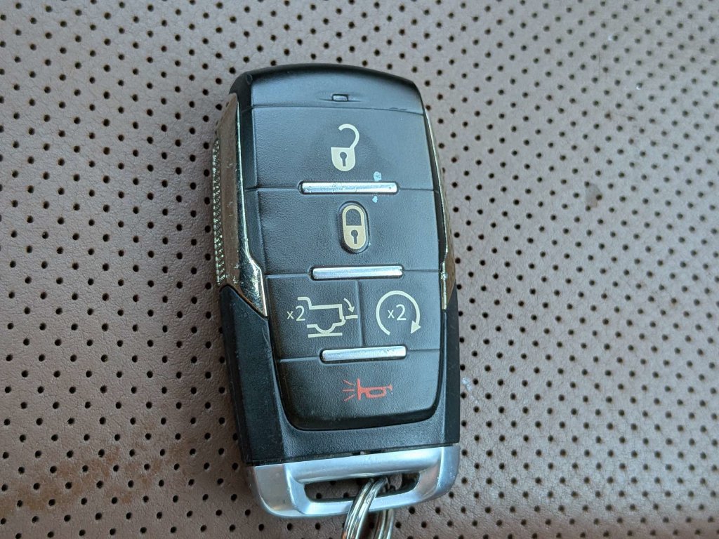 Used 2022 RAM 1500 Limited AWD/4WD image 31