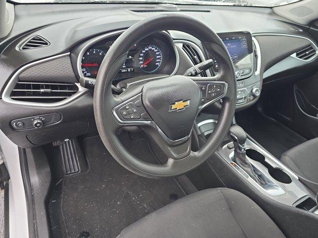 Used 2021 Chevrolet Malibu LS image 19