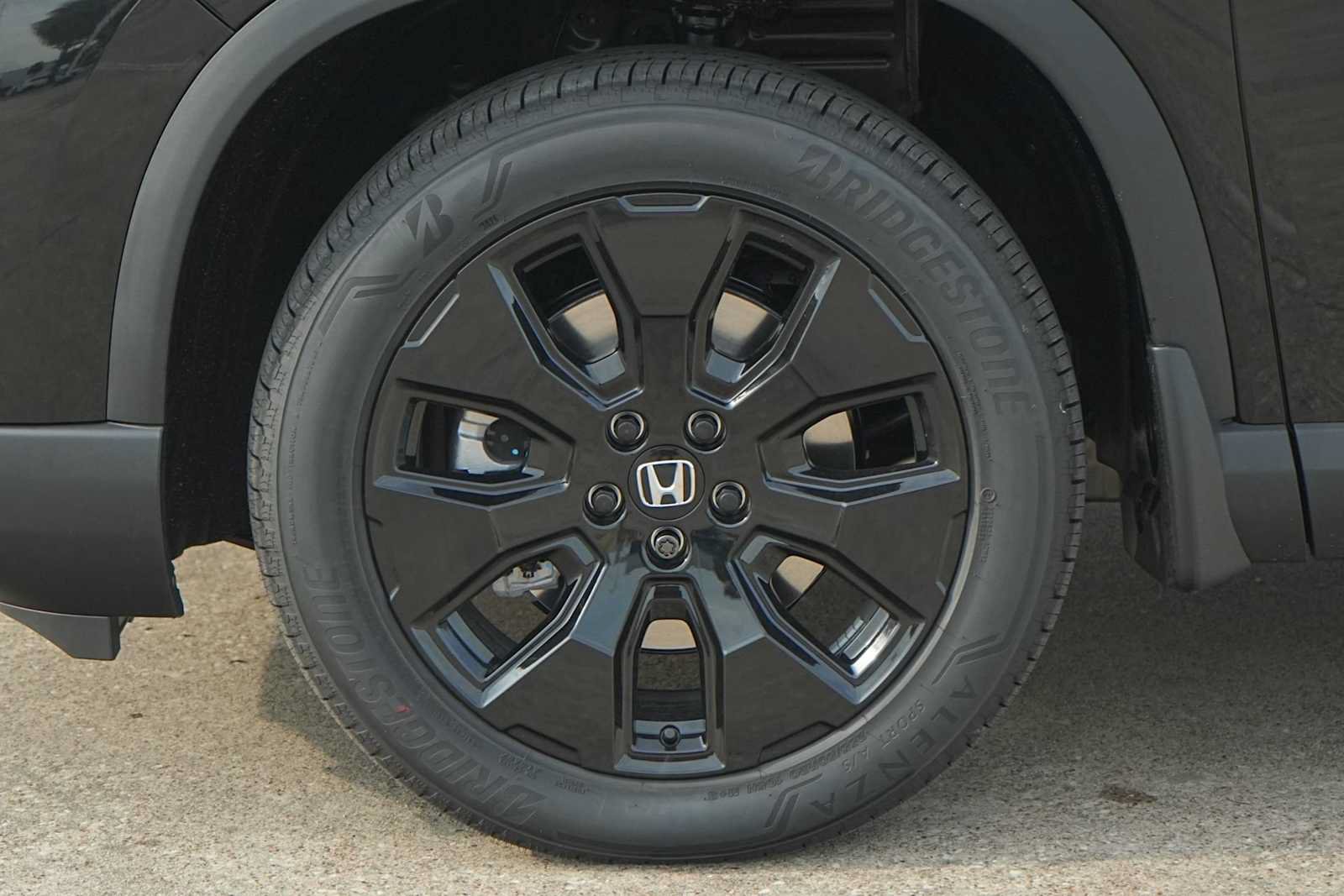 New 2026 Honda Pilot Black Edition image 7