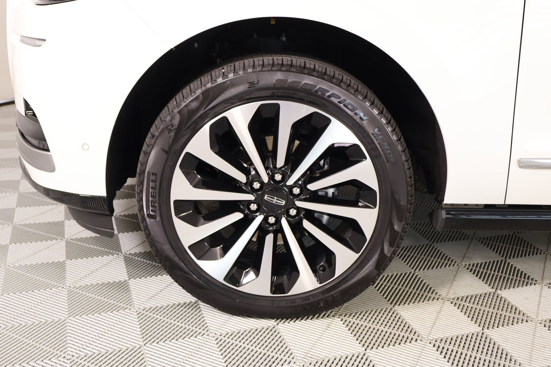 Used 2024 Lincoln Navigator Reserve AWD/4WD image 20