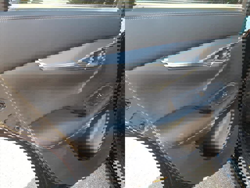 Certified 2023 INFINITI QX50 Luxe image 11