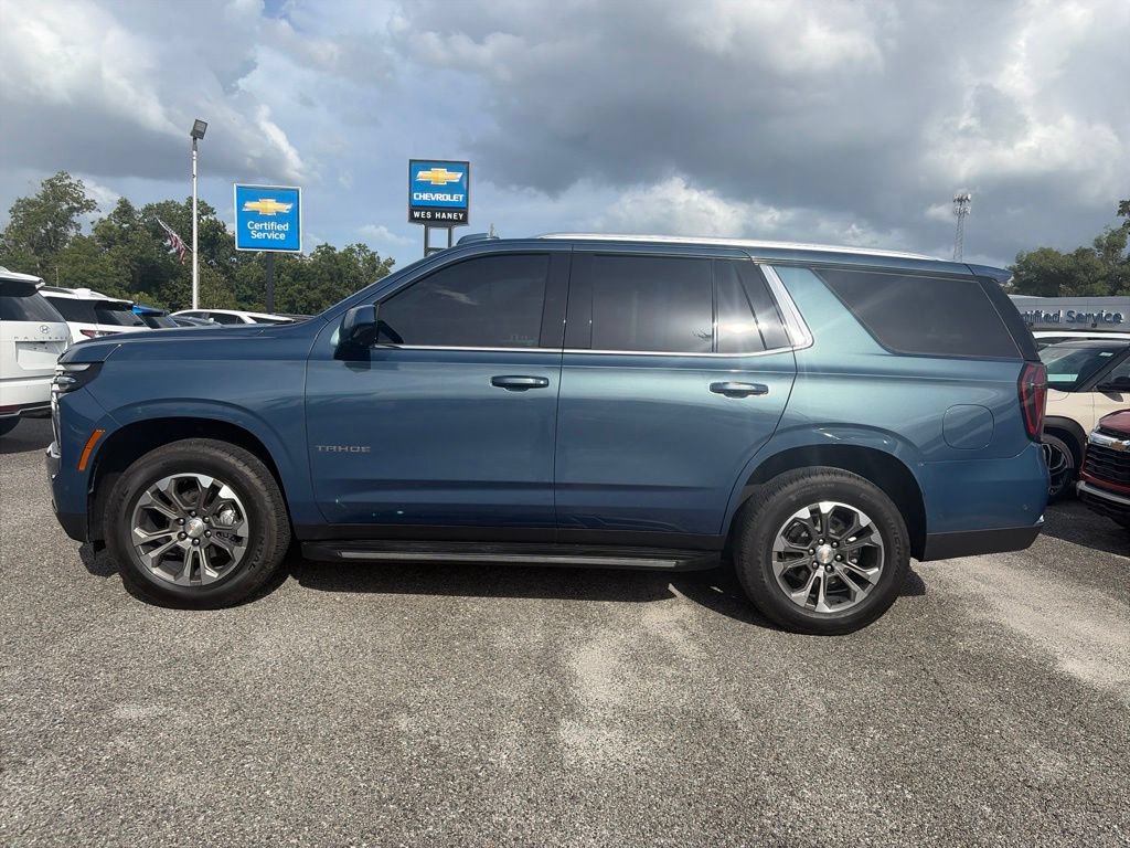 Used 2025 Chevrolet Tahoe LT RWD image 3