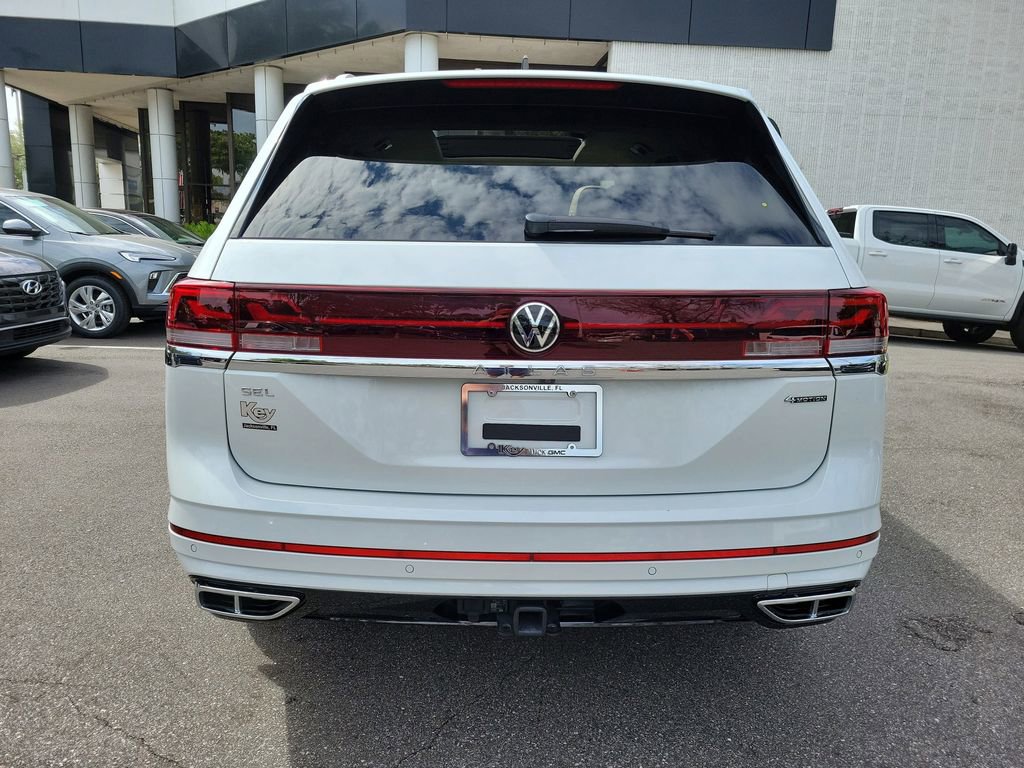 Used 2024 Volkswagen Atlas SEL Premium R-Line AWD/4WD image 8