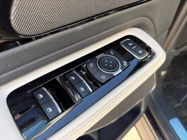 New 2027 Lincoln Aviator AWD image 23