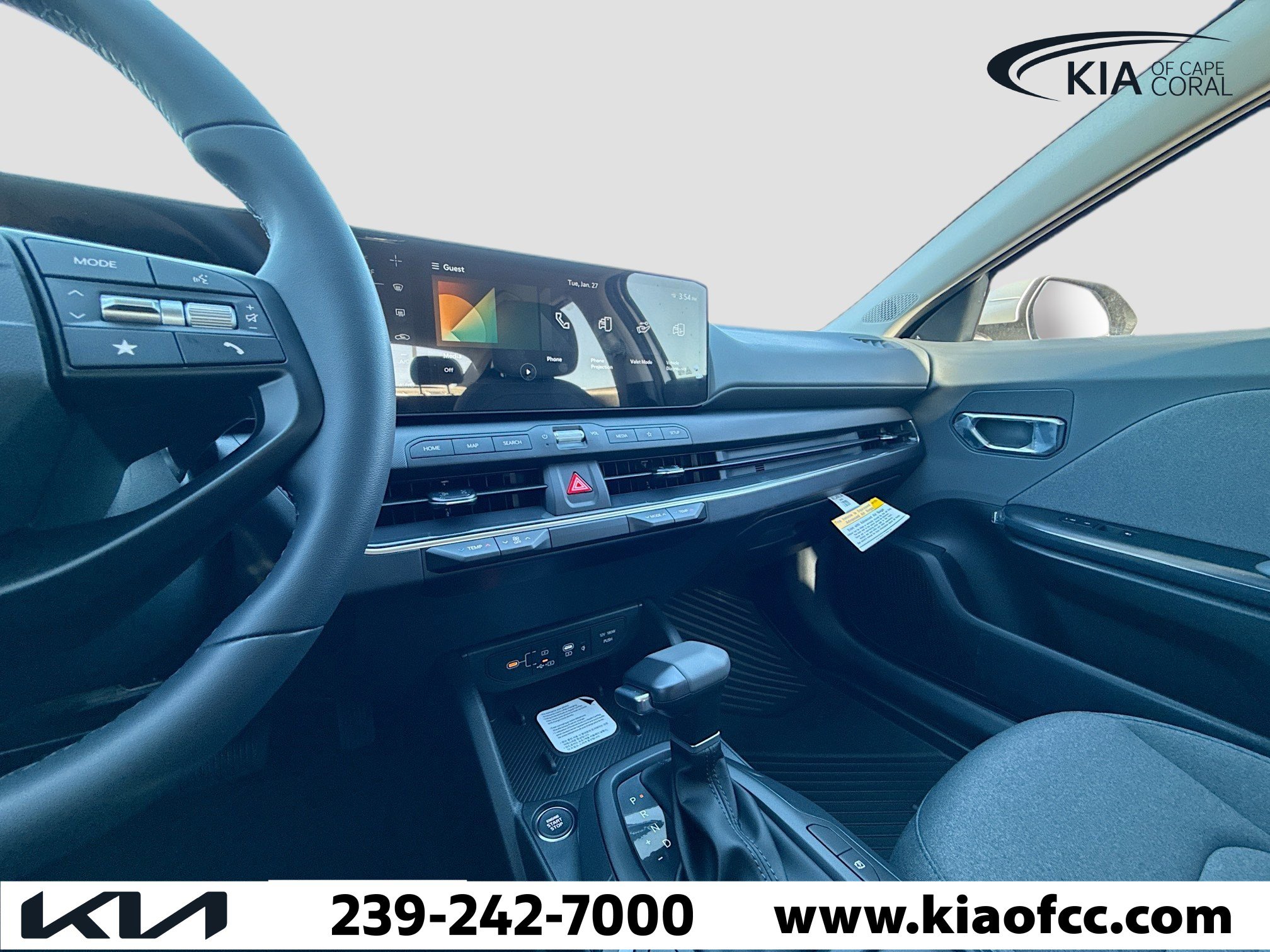 New 2025 Kia K4 EX image 24