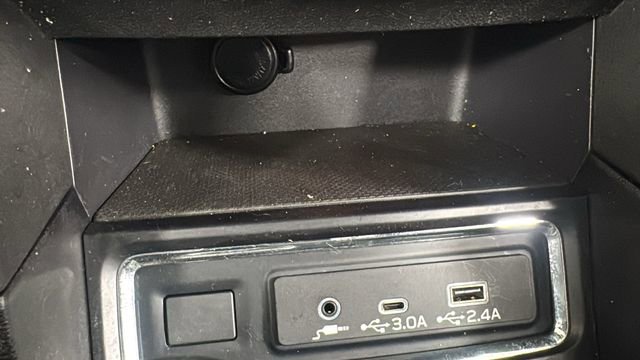 Certified 2023 Subaru Ascent Premium w/ Convenience Package image 32