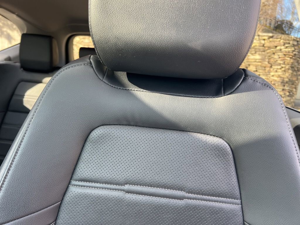 Used 2021 Honda CR-V Touring image 14