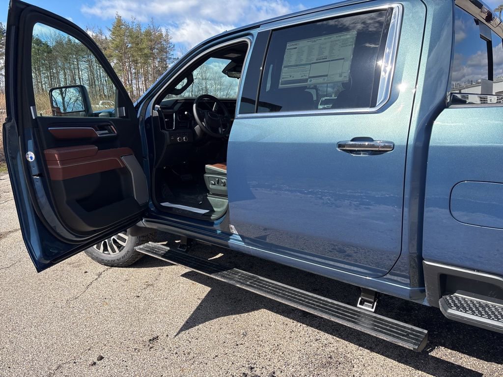 New 2026 GMC Sierra 2500 Denali Ultimate w/ Max Trailering Package image 10