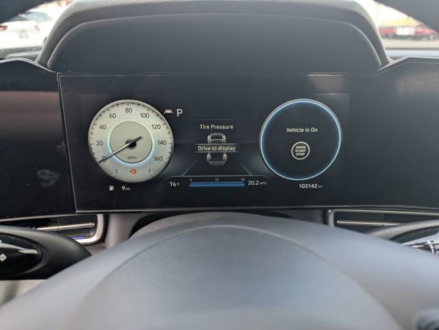 Used 2021 Hyundai Elantra Limited FWD image 19