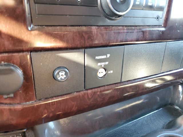 Used 2010 Chevrolet Express 3500 LT w/ LT Preferred Equipment Group RWD image 27