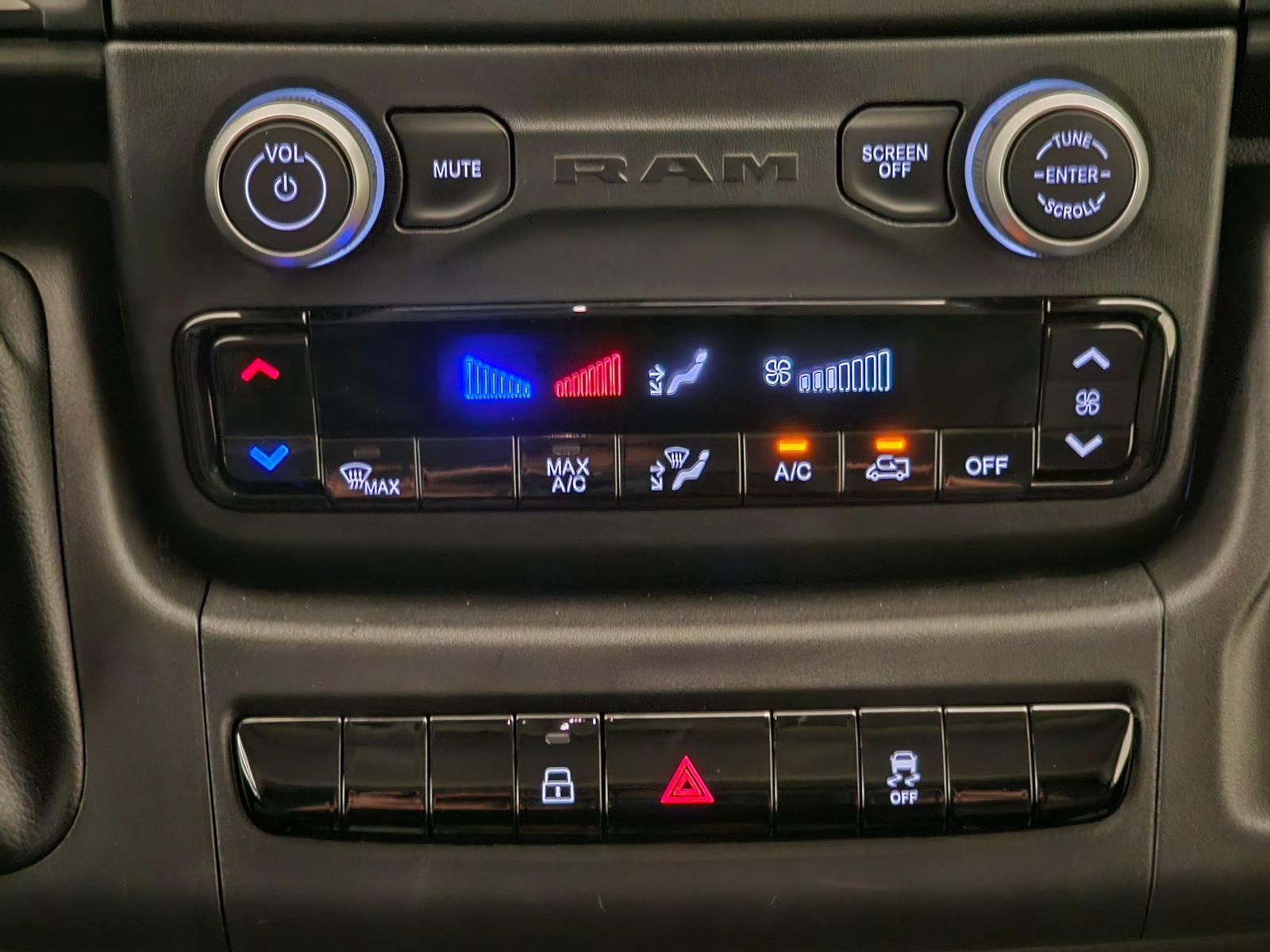 New 2026 RAM ProMaster 3500 FWD image 13