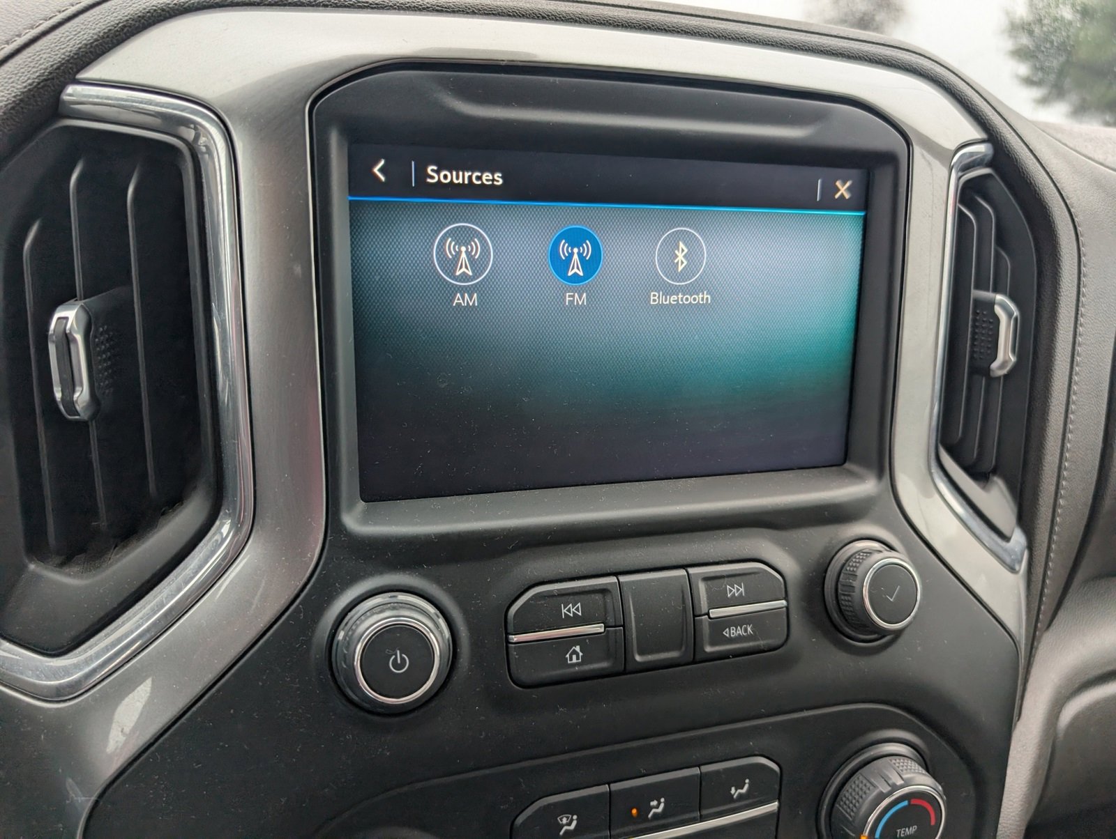 Used 2020 Chevrolet Silverado 1500 LT w/ Bed Protection Package image 12