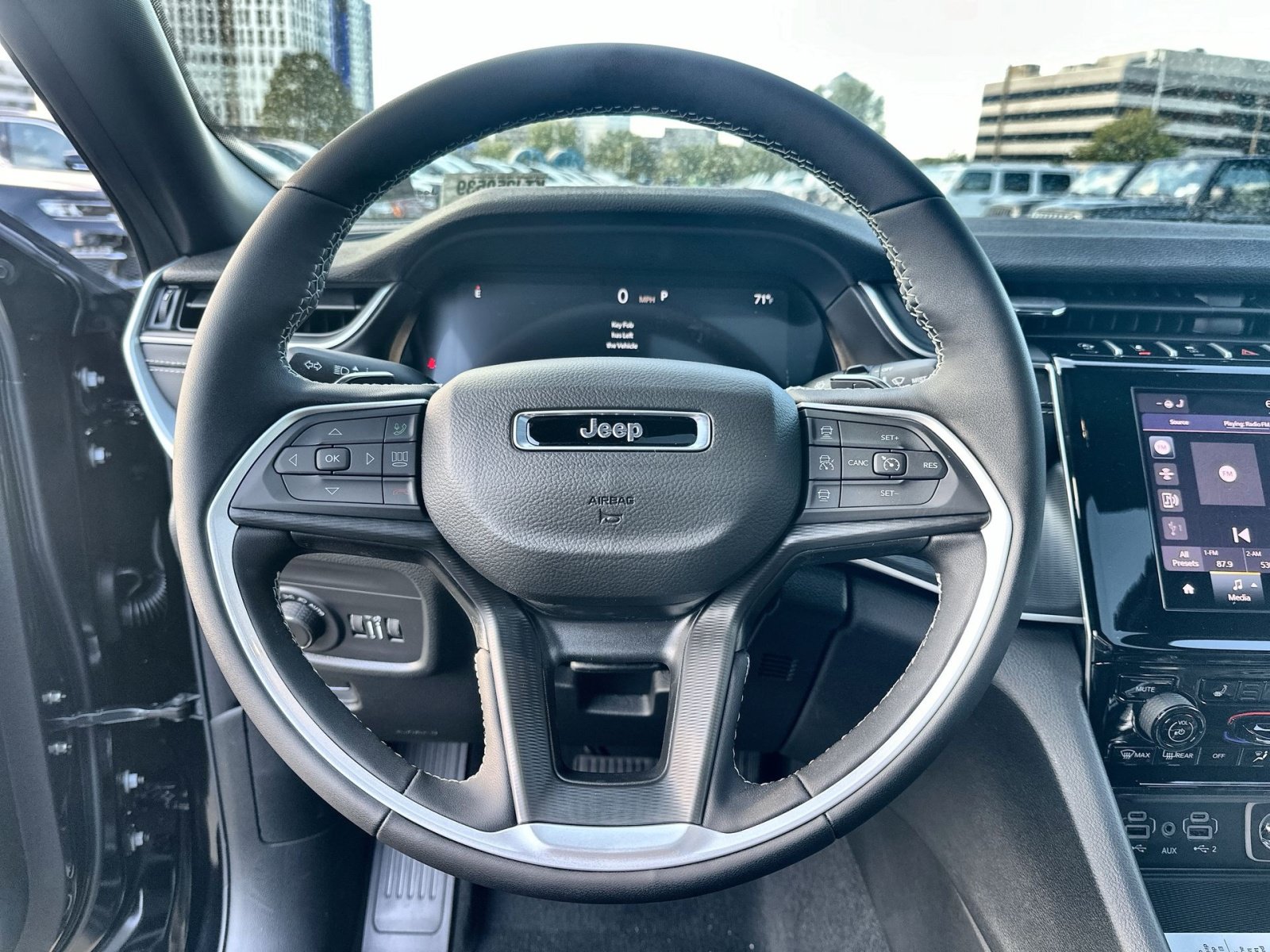 New 2025 Jeep Grand Cherokee L Laredo w/ Luxury Tech Group I AWD/4WD image 16