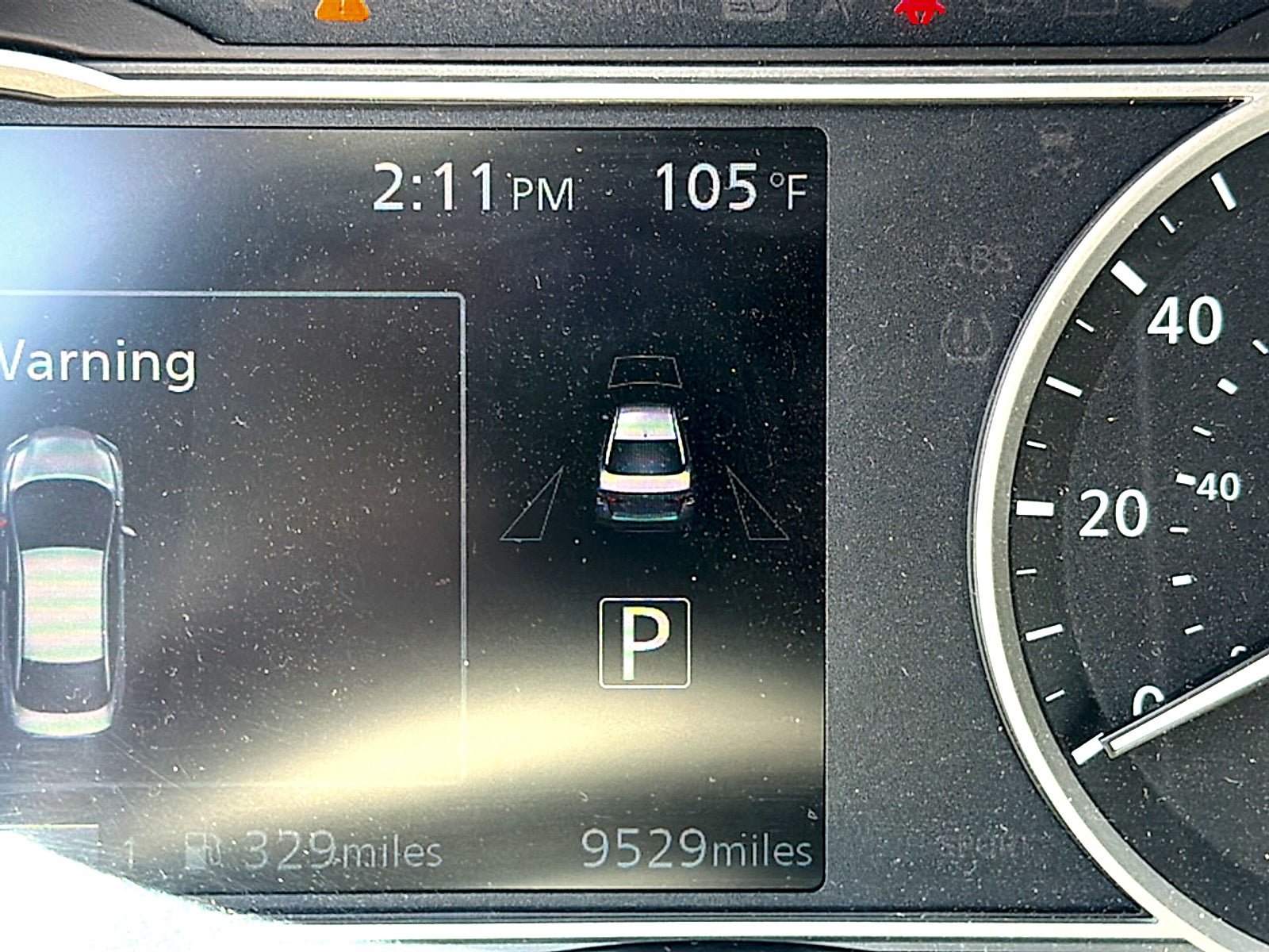 Certified 2025 Nissan Versa SV w/ Trunk Package FWD image 9