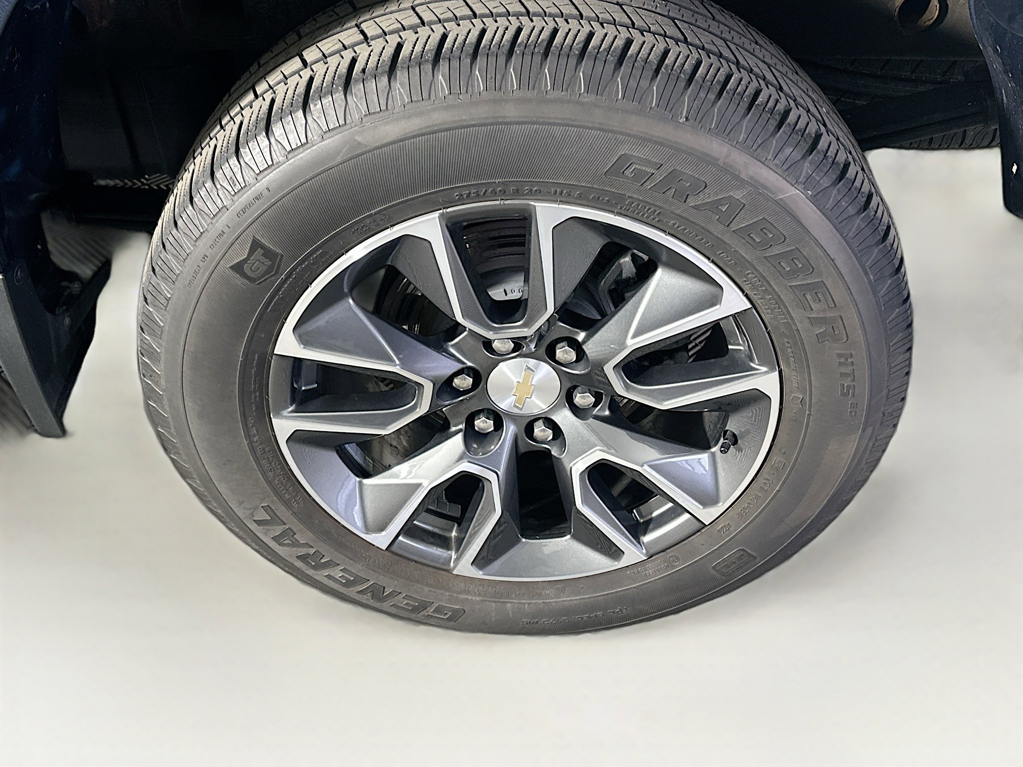 Used 2023 Chevrolet Silverado 1500 LT image 11