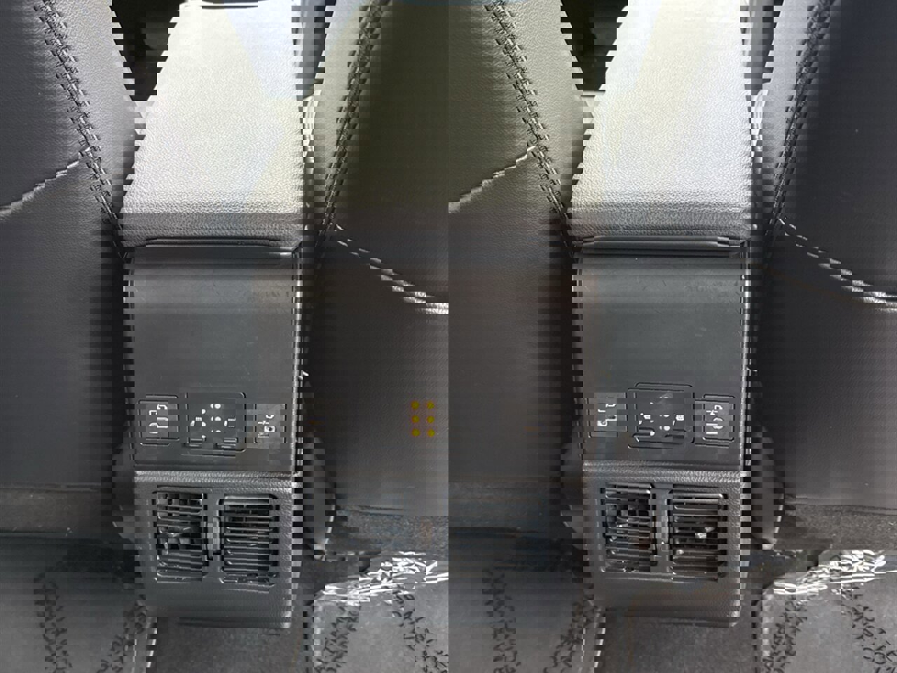 Used 2023 Subaru Solterra AWD image 19