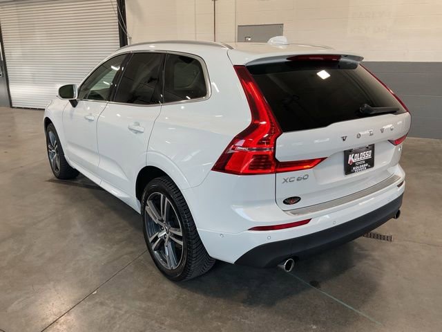 Used 2019 Volvo XC60 T5 Momentum w/ Premium Package image 4