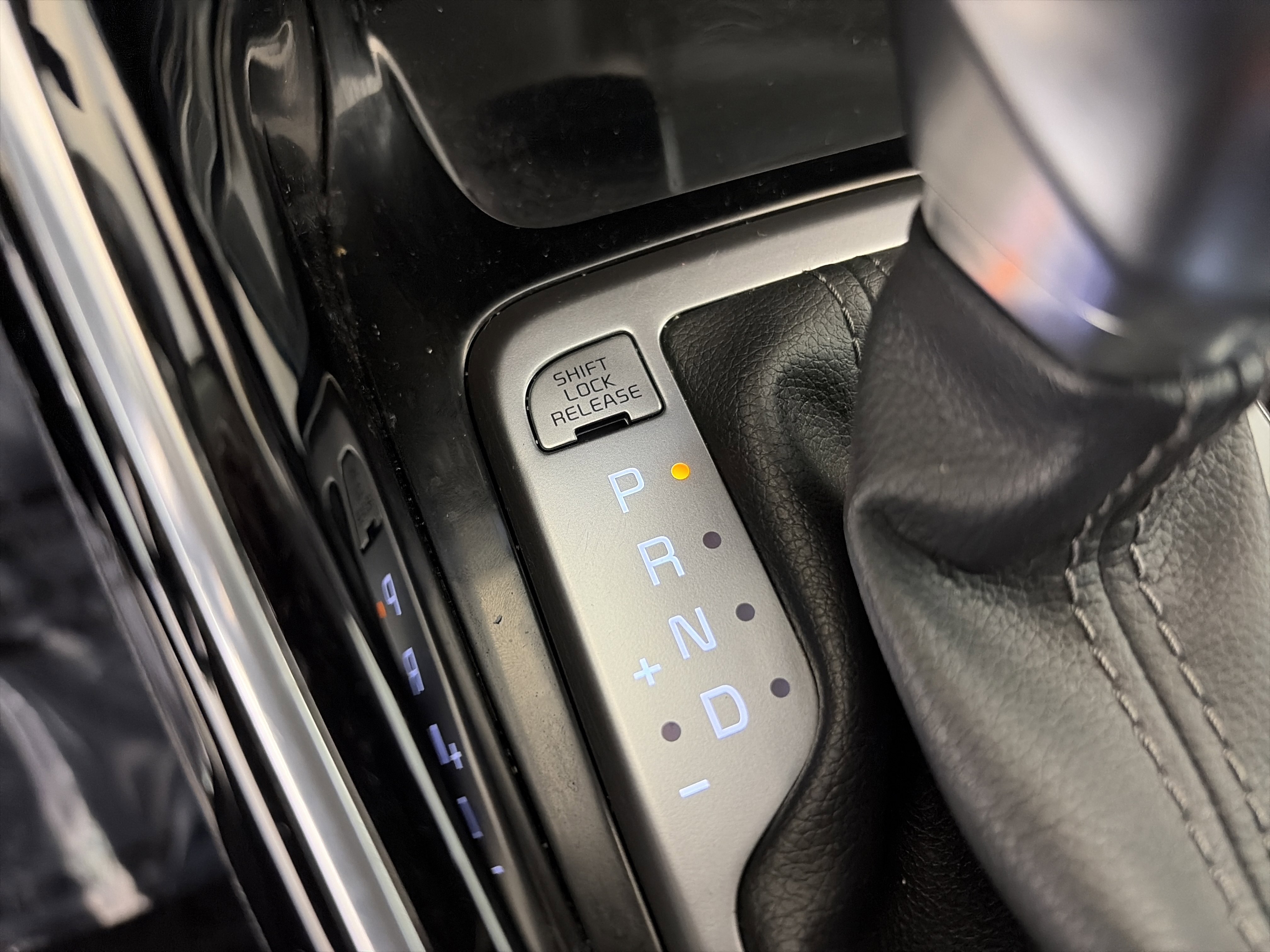 Certified 2023 Kia Sorento SX AWD/4WD image 33
